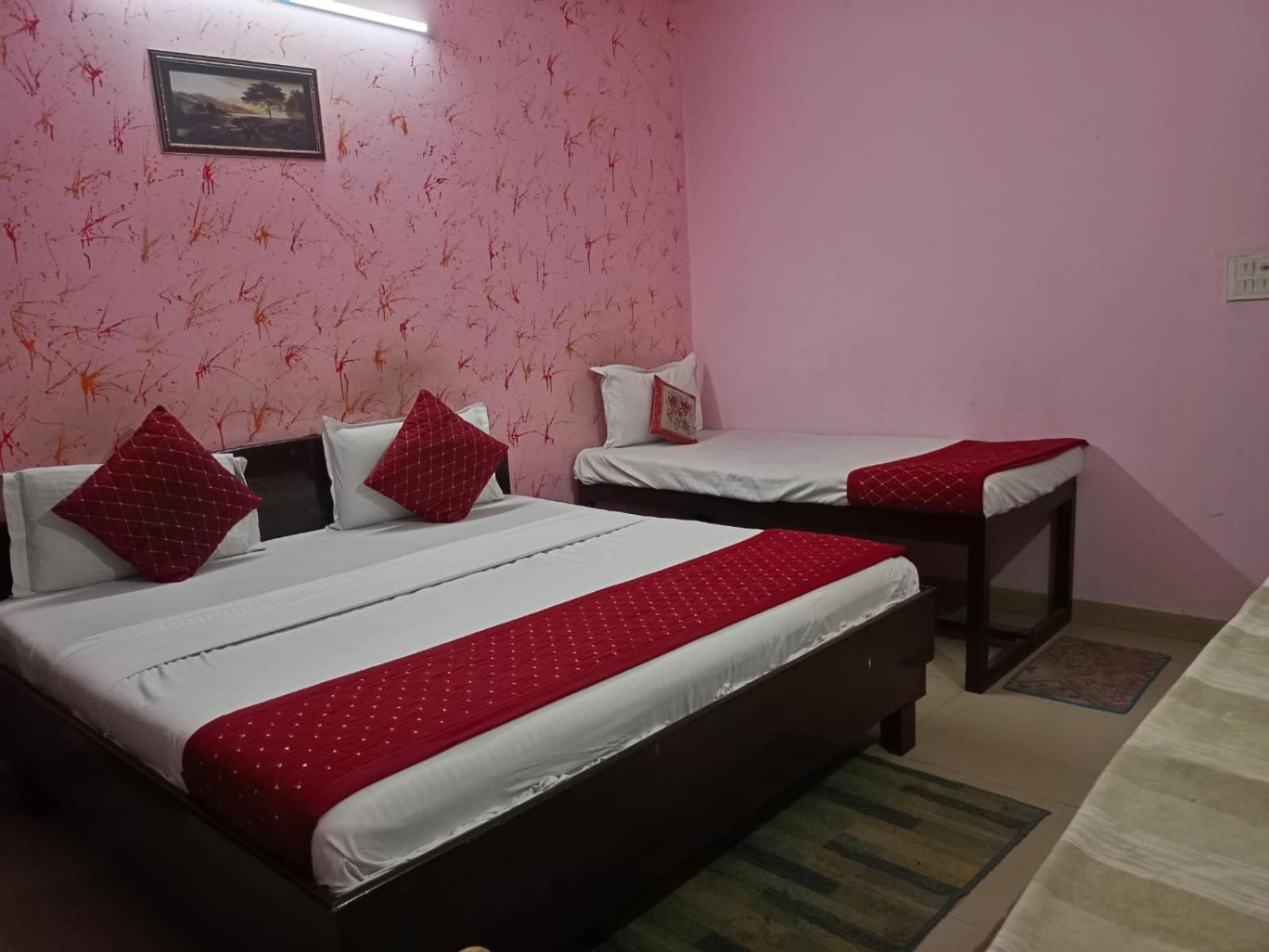 Airport Hotel Pariksheet Inn Νέο Δελχί Εξωτερικό φωτογραφία