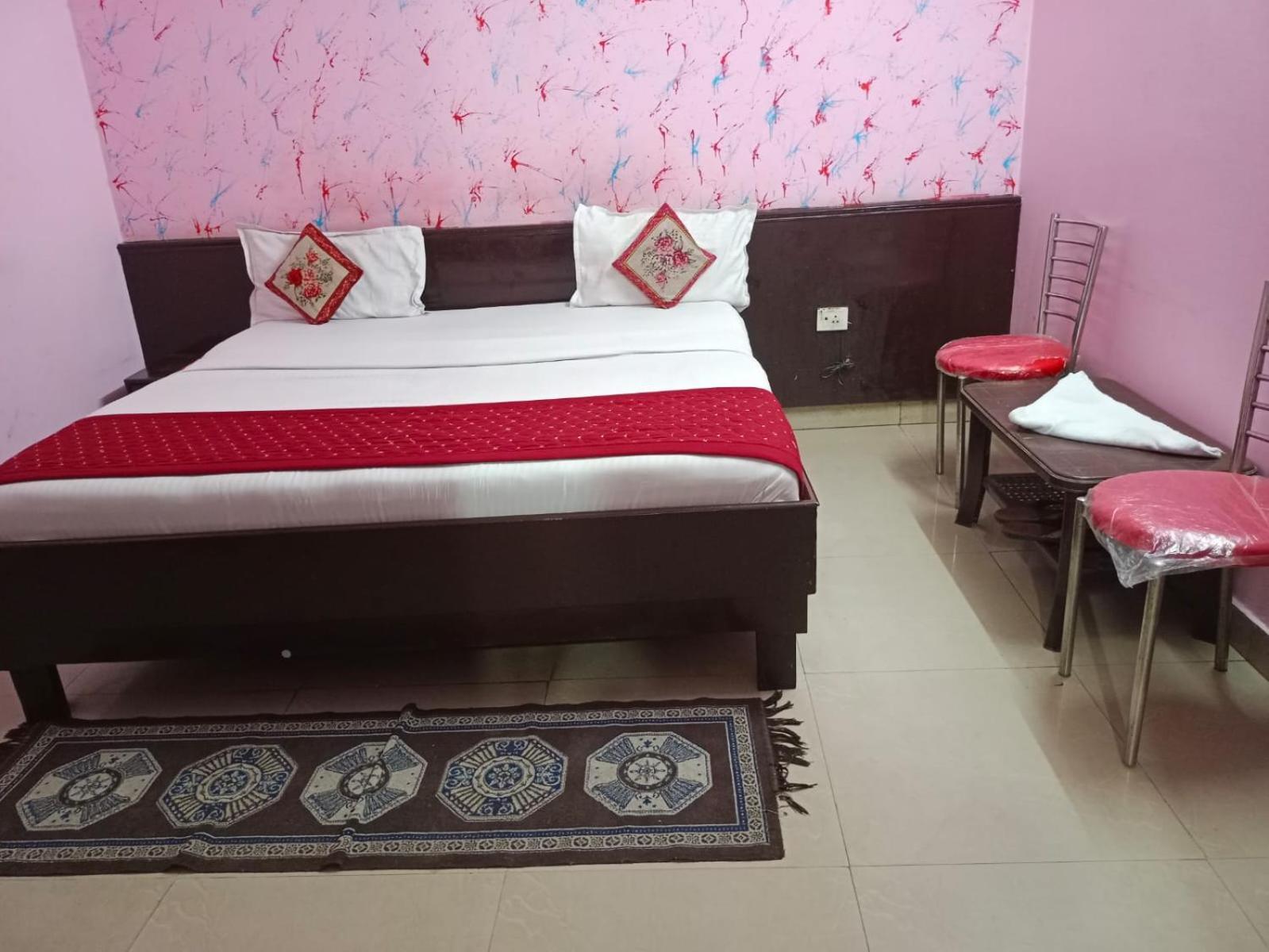 Airport Hotel Pariksheet Inn Νέο Δελχί Εξωτερικό φωτογραφία