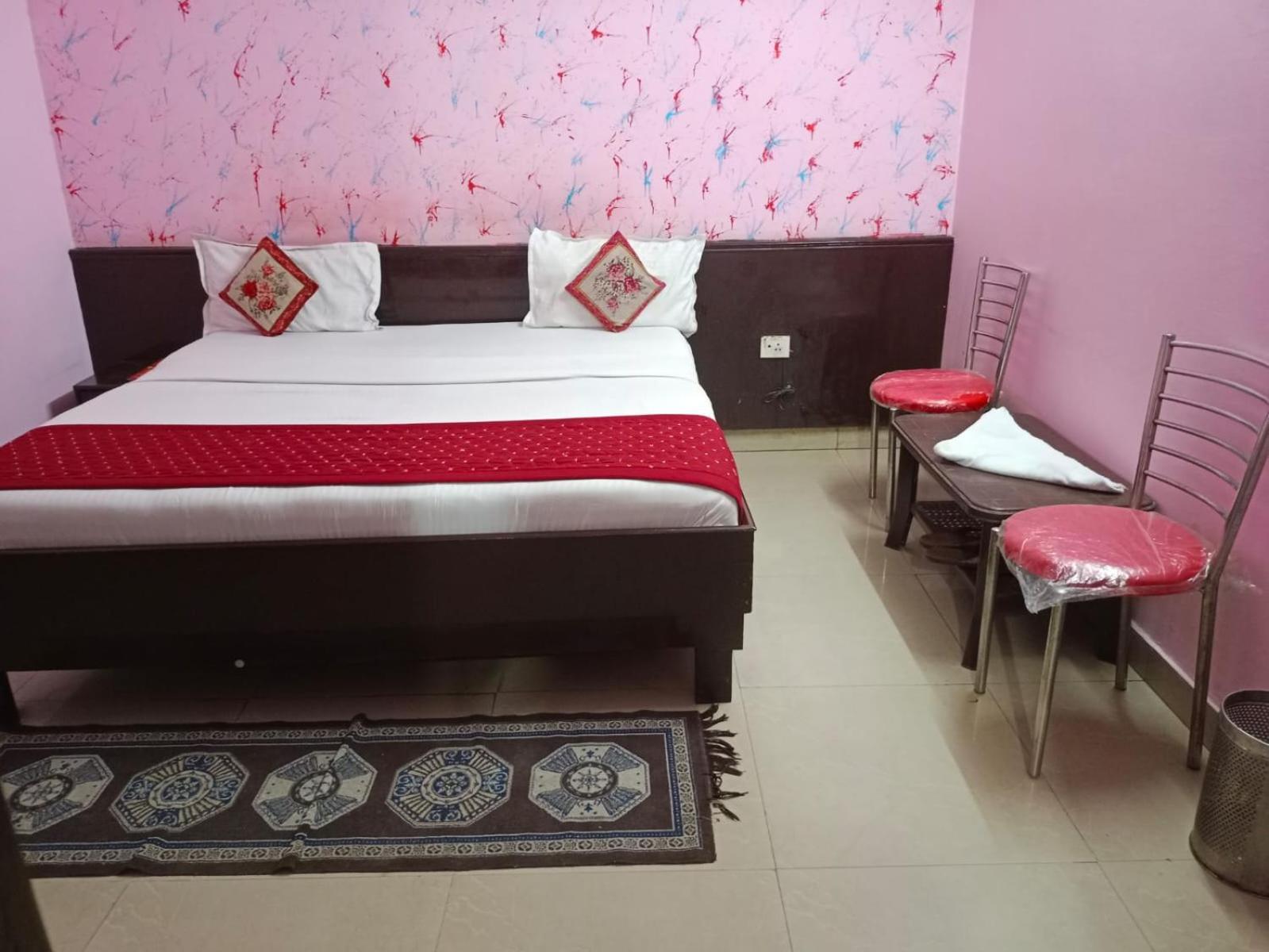 Airport Hotel Pariksheet Inn Νέο Δελχί Εξωτερικό φωτογραφία