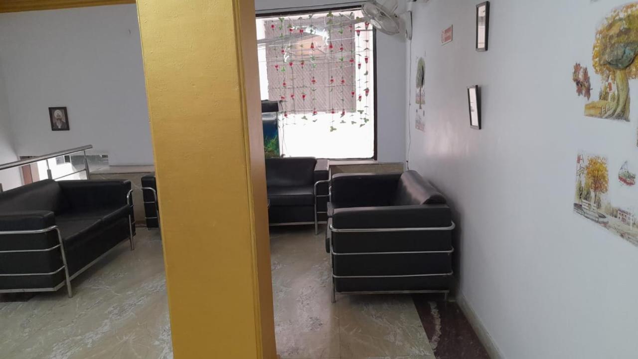 Airport Hotel Pariksheet Inn Νέο Δελχί Εξωτερικό φωτογραφία